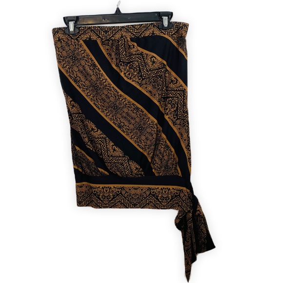 Women's Tube Top with Bottom Bow/Tie •Size Small - Picture 6 of 8